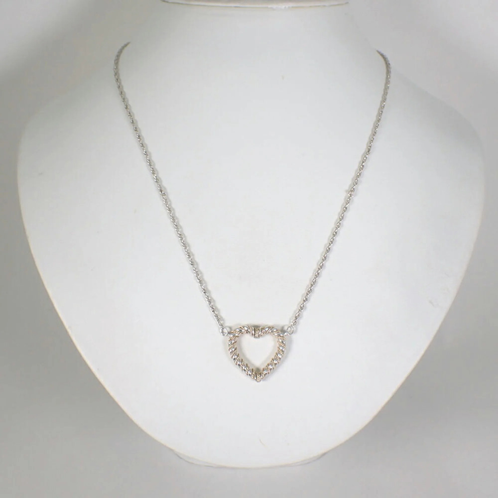 TIFFANY Gold Heart Necklace - Picture 3 of 10